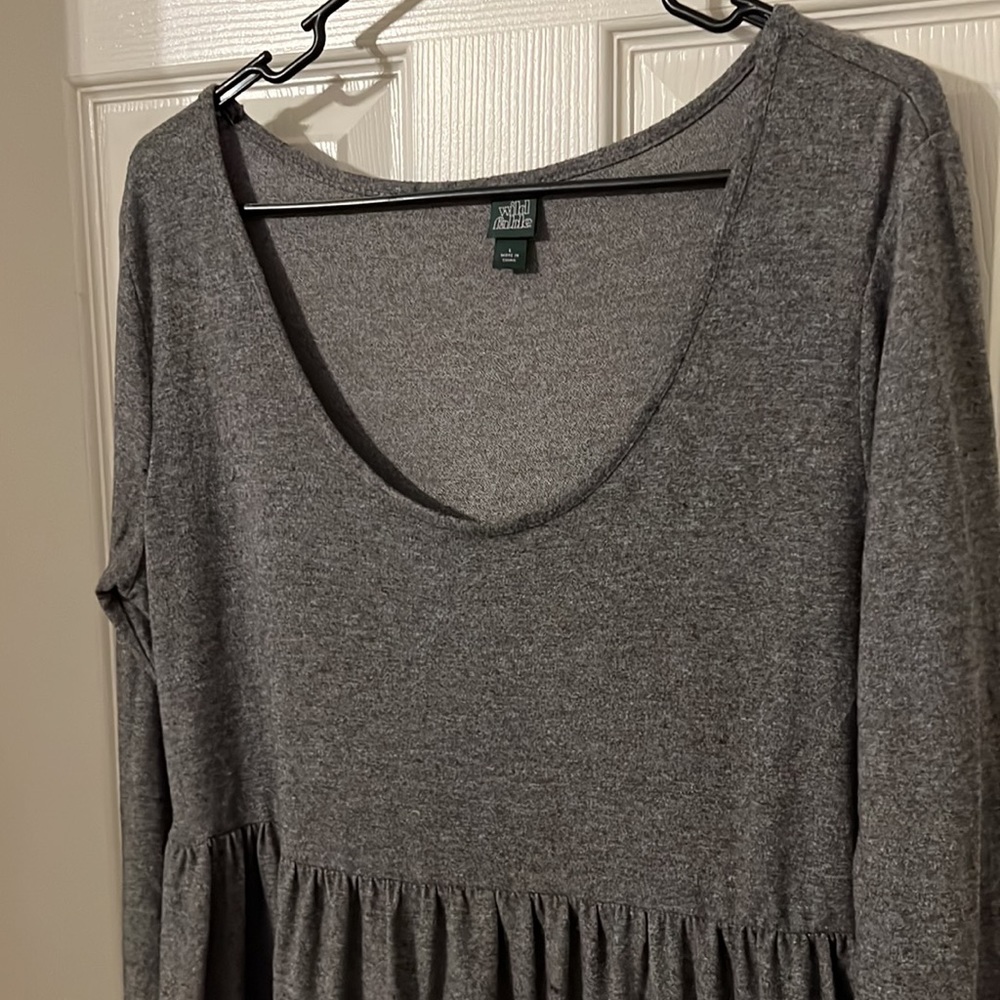 Dress - Picture 3 of 3